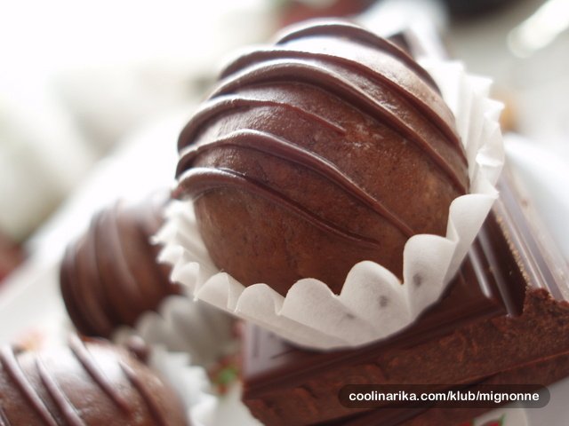 6 - cokoladne bombice.jpg, 85 KB
